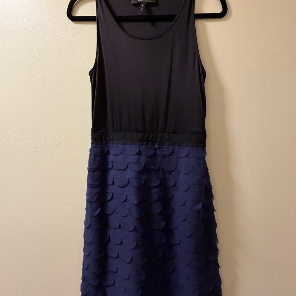 BCBGMaxAzria South Pacific Silk Tiered Scalloped Dress - Picture 3 of 9